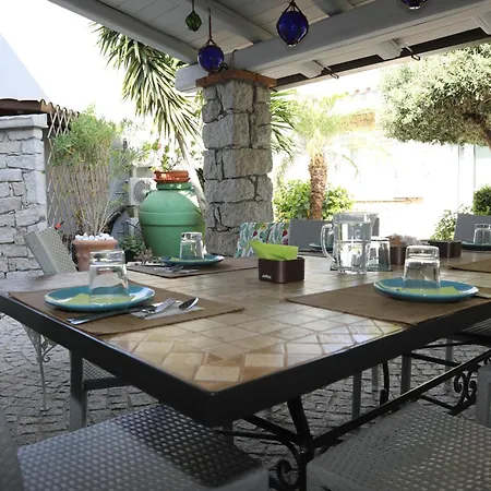 Hibiscus 3* فيلاّسيمِيوس