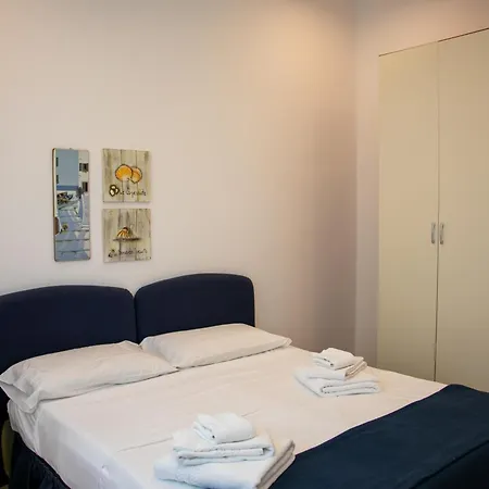 Hibiscus 3* فيلاّسيمِيوس