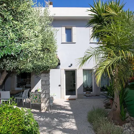 Bed & Breakfast Hibiscus