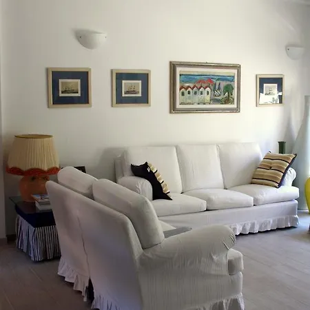 Bed & Breakfast Hibiscus B&B Villasimius