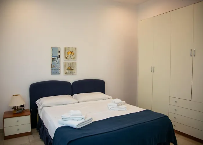 住宿加早餐酒店 Hibiscus 维拉西米乌斯